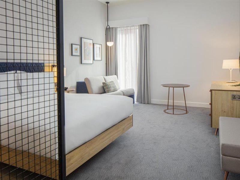 Hilton Garden Inn Stoke On Trent Buitenkant foto