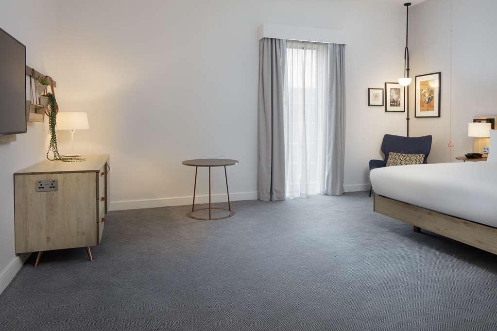 Hilton Garden Inn Stoke On Trent Buitenkant foto