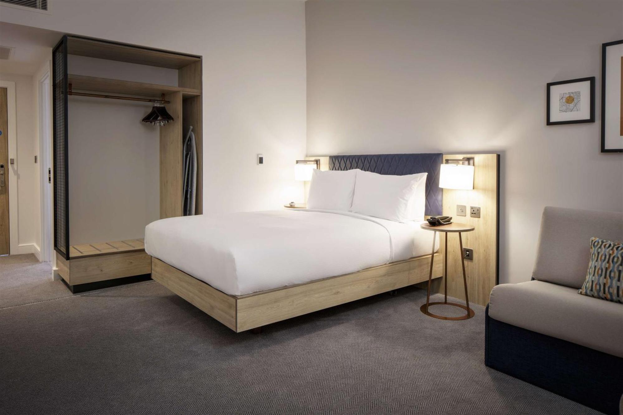 Hilton Garden Inn Stoke On Trent Buitenkant foto